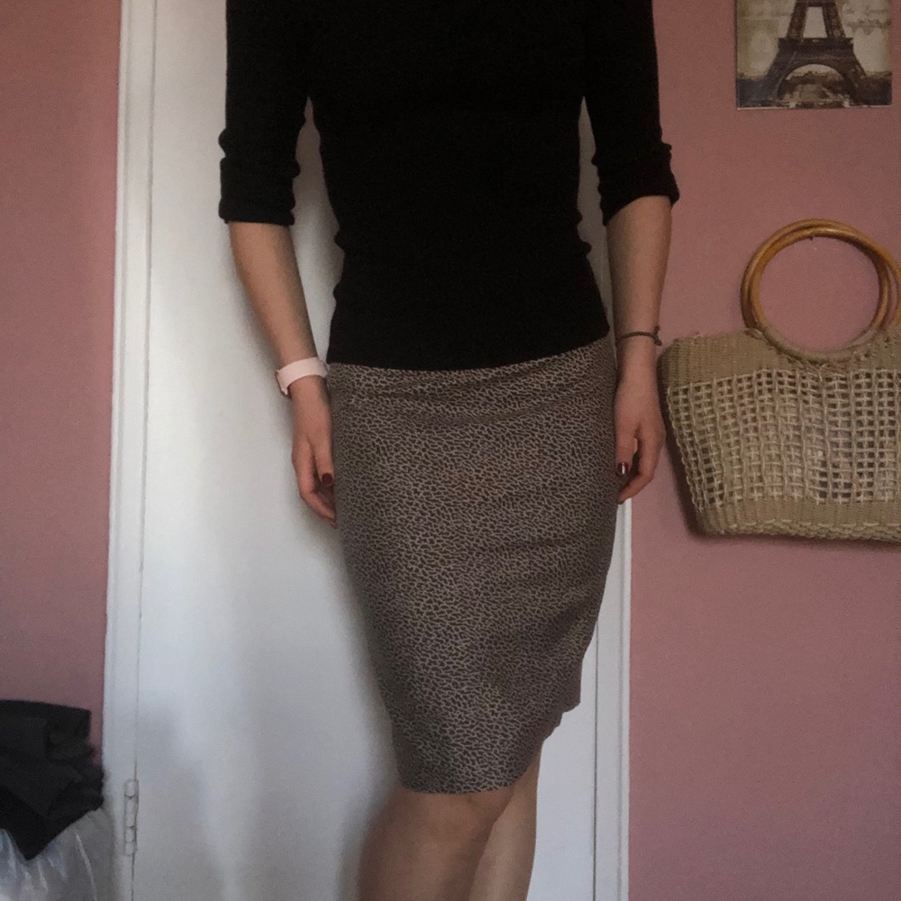 ann taylor loft cheetah print skirt